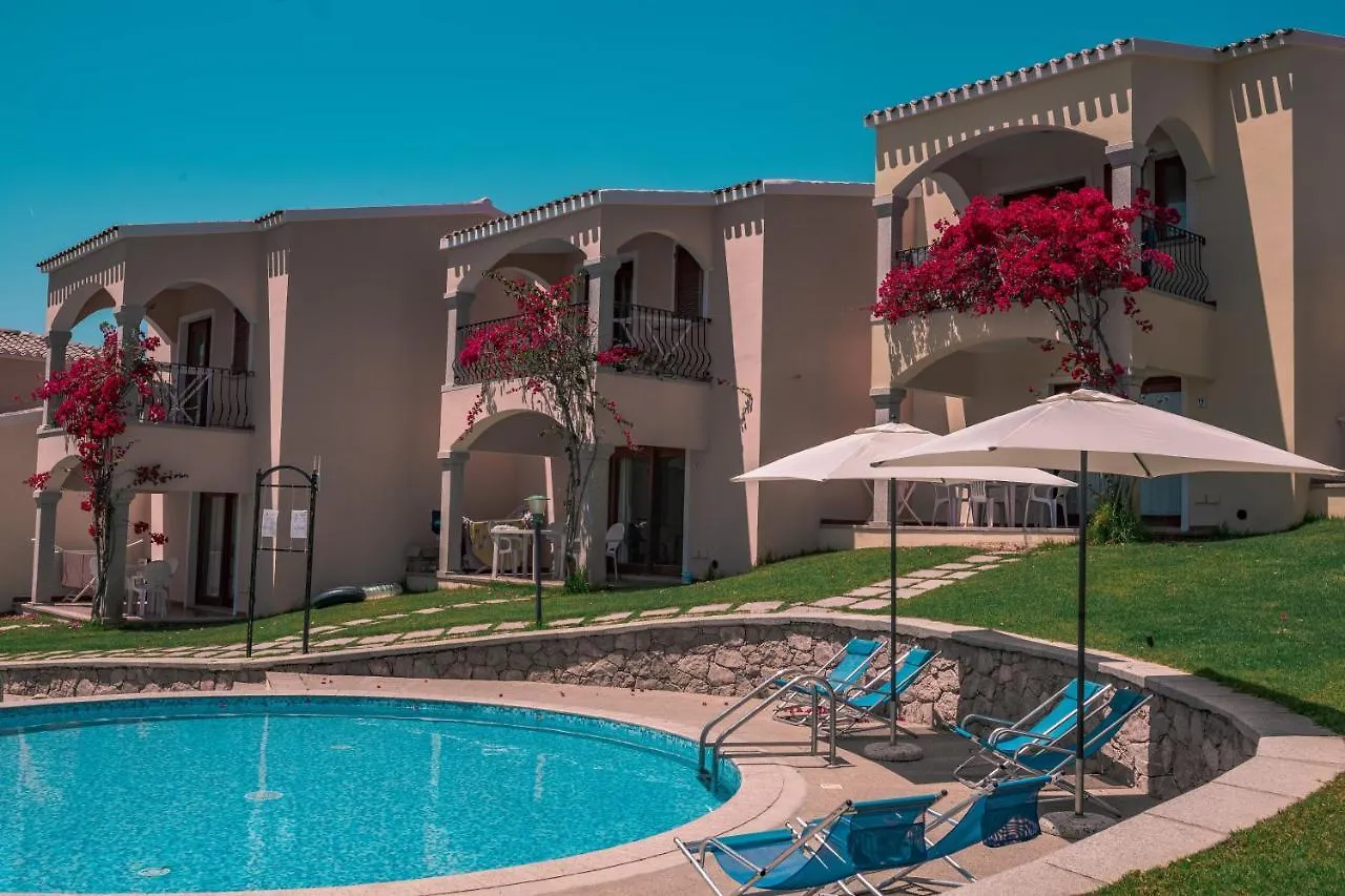 The Fantastic Residenza Badus 1 Bedroom Apartment Sleeps 4 No0810 Badesi 0*,  Italia